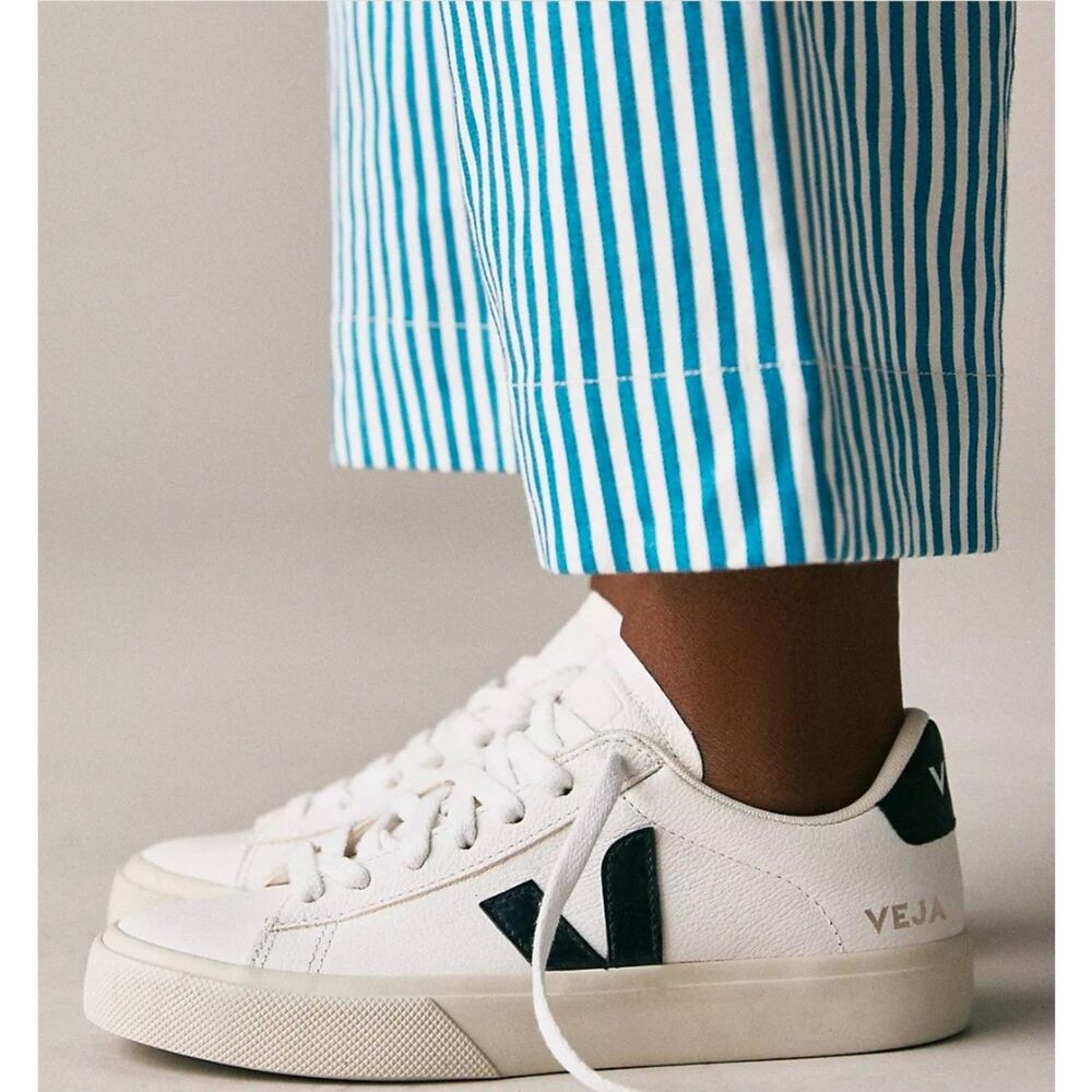 VEJA Campo Leather Sneakers White Black Women's US 9 EU 40 – Like New
